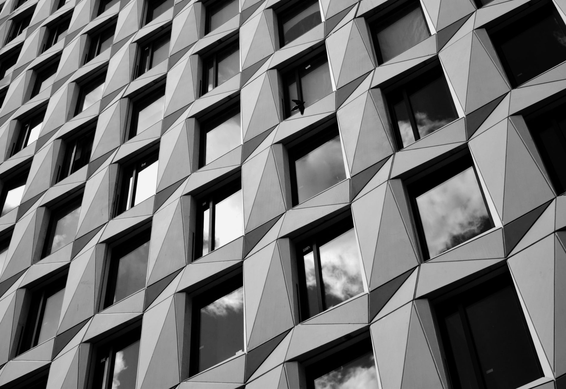 Angular panelised building facade